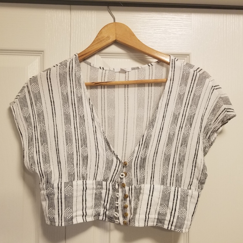 Crop top